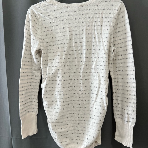 White Patterned Women's Top - Picture 2 of 3